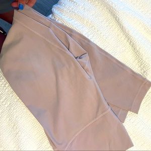 Lululemon Wunder Under limited edition dusty pink